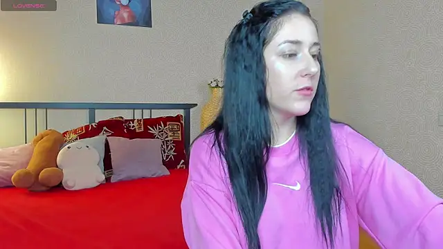 Snapshot of adell_berry chatting on 12.12.24 adell berry online show from 12.12.24