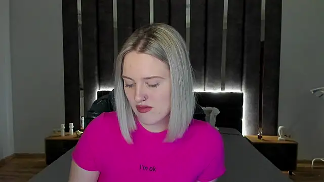  Sarah Soul  online show from 01.04.25