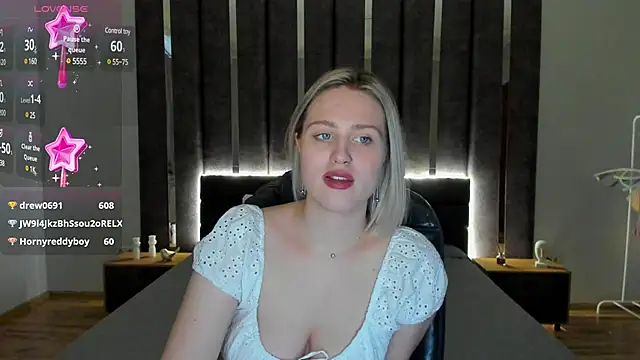  Sarah Soul  online show from 01.04.25