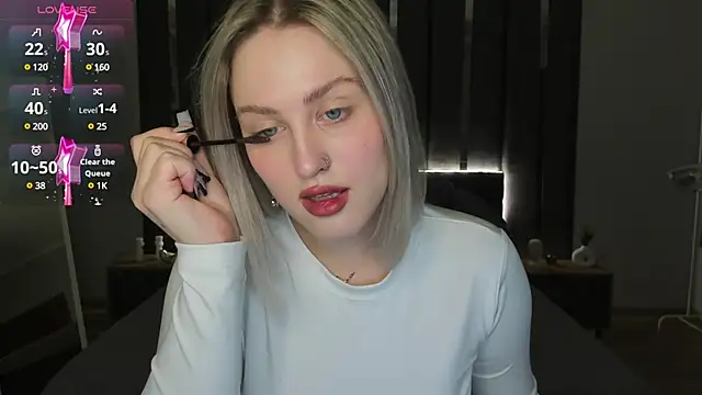  Sarah Soul  online show from 02.04.25