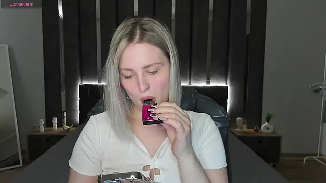  Sarah Soul  online show from 02.05.25