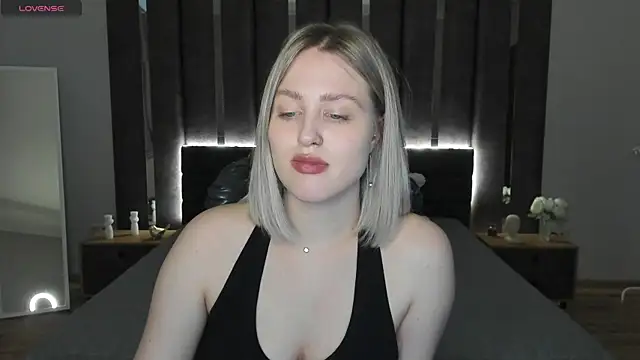  Sarah Soul  online show from 02.11.25