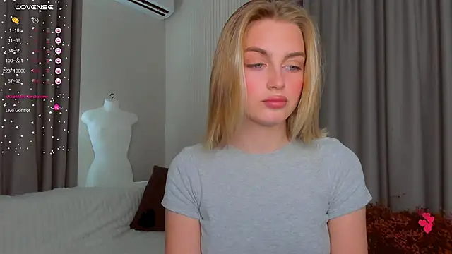 pretty girlnextdoor online show from 09.13.25