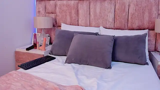 Snapshot of Cloesweet_1 chatting on 01.28.25 Cloesweet 1 online show from 01.28.25