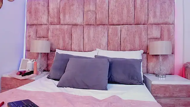 Snapshot of Cloesweet_1 chatting on 03.09.25 Cloesweet 1 online show from 03.09.25