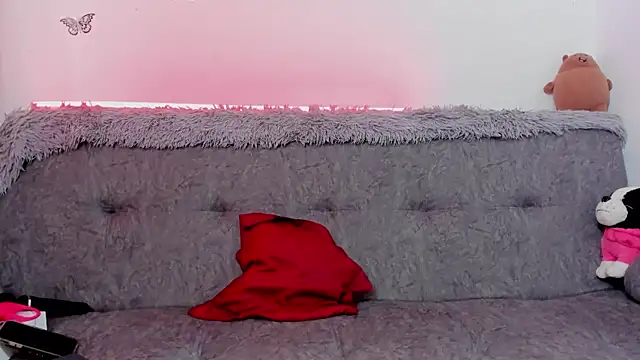 Snapshot of Cloesweet_1 chatting on 09.28.25 Cloesweet 1 online show from 09.28.25