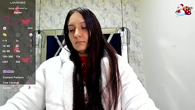  alaia collway  online show from 12.12.24