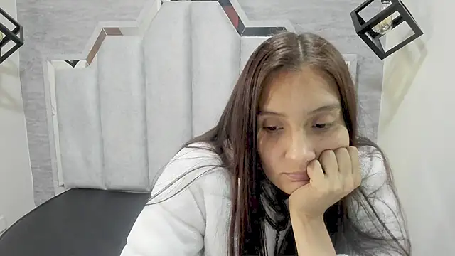  alaia collway  online show from 03.10.25