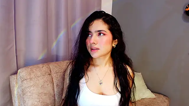 adara johnson   online show from 10.07.25