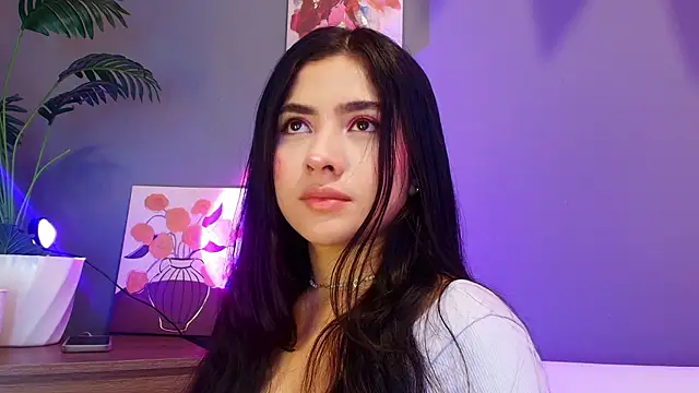 Snapshot of adara_johnson__ chatting on 07.17.26 adara johnson online show from 07.17.26