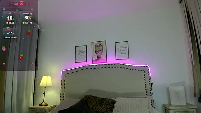 Emilly Rivera online show from 01.13.25