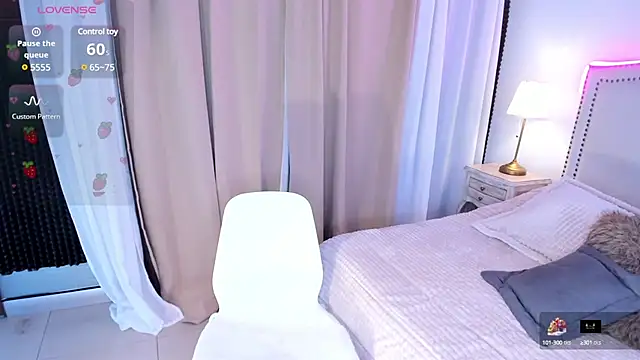 Emilly Rivera online show from 01.16.25