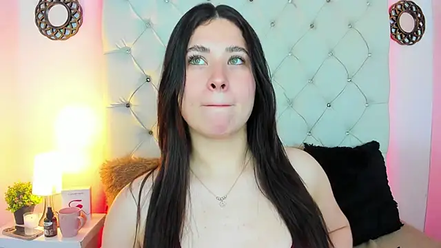 ValeryLovee online show from 12.23.24