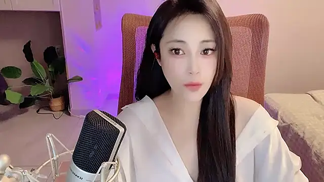 Daisy-77 online show from 11.19.25