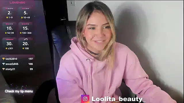 Snapshot of LoolitaBeauty_ chatting on 02.07.25 LoolitaBeauty online show from 02.07.25