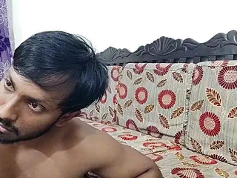 HunkyAriyan online show from 02.23.26