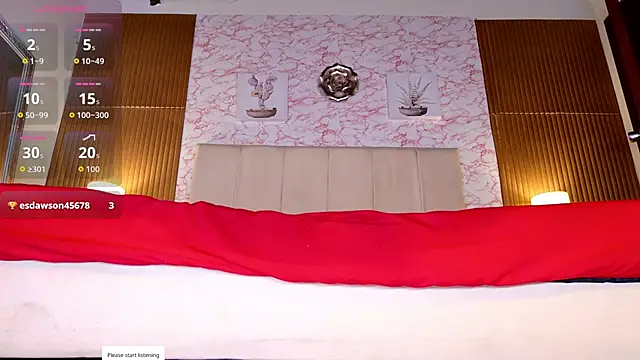 Snapshot of RileySkye chatting on 09.29.25 RileySkye online show from 09.29.25