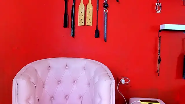 MIA SOPHIA1 online show from 12.12.24