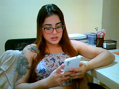 maliamiller online show from 09.30.25