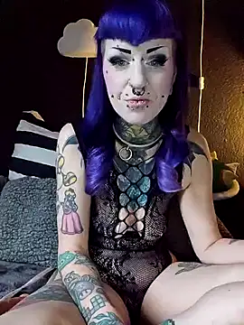 Snapshot of Purple_Coffin666 chatting on 01.21.25 Purple Coffin666 online show from 01.21.25