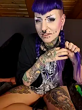 Snapshot of Purple_Coffin666 chatting on 02.24.25 Purple Coffin666 online show from 02.24.25