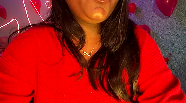 expression queen online show from 02.15.25