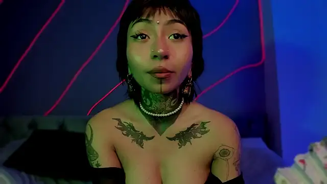 Evangeline bell online show from 12.04.24