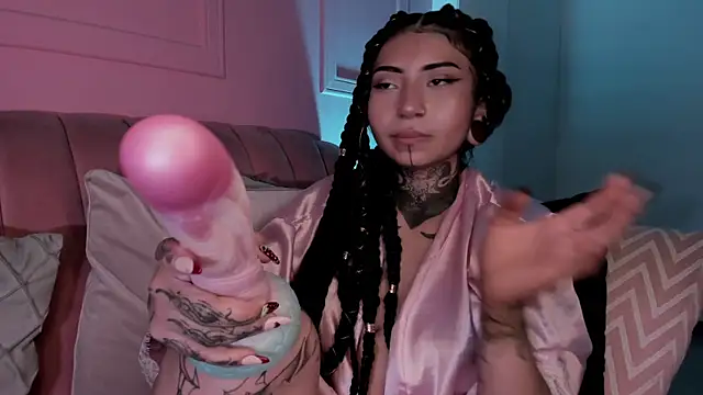 Evangeline bell online show from 02.28.25