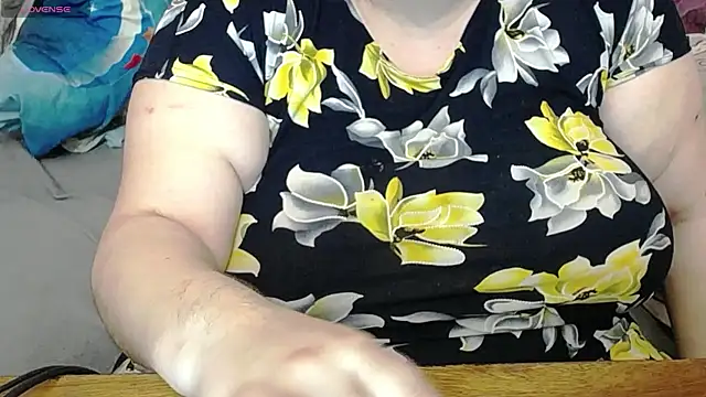 Snapshot of lisa_Black00 chatting on 03.09.25 lisa Black00 online show from 03.09.25