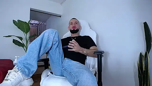 diamond black00 online show from 10.30.25