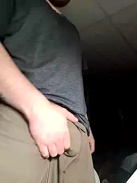 Thatdude32213 online show from 03.15.26