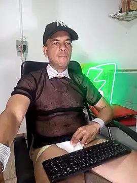 latinmartin73 online show from 01.15.25