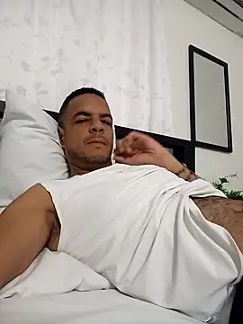 latinmartin73 online show from 01.17.25