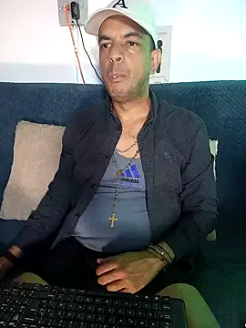 latinmartin73 online show from 01.23.25