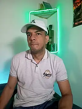 latinmartin73 online show from 02.24.25