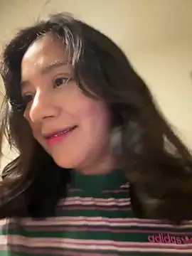 kittyfresita online show from 10.17.25