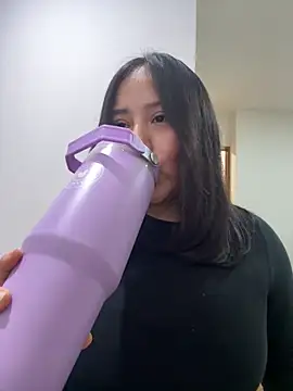 kittyfresita online show from 11.14.25