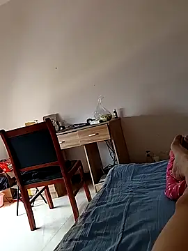 huzi518 online show from 04.18.26