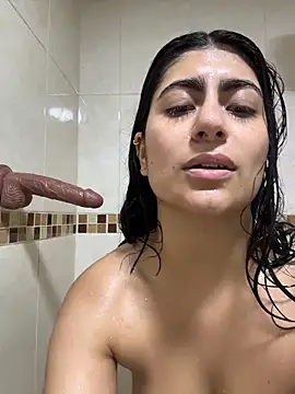 miakhalifaaa  online show from 02.21.26