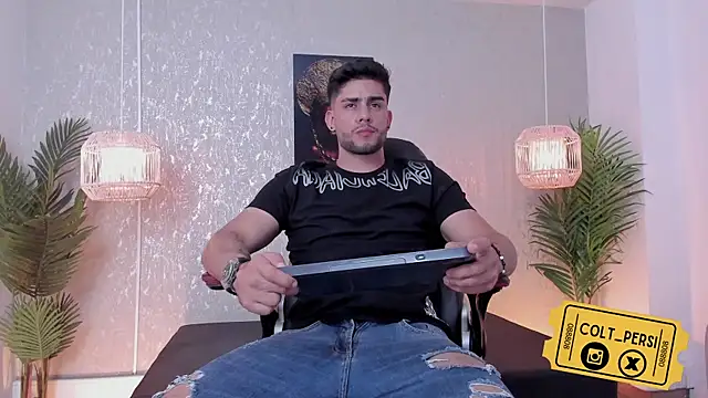 Colt Perci online show from 01.26.25