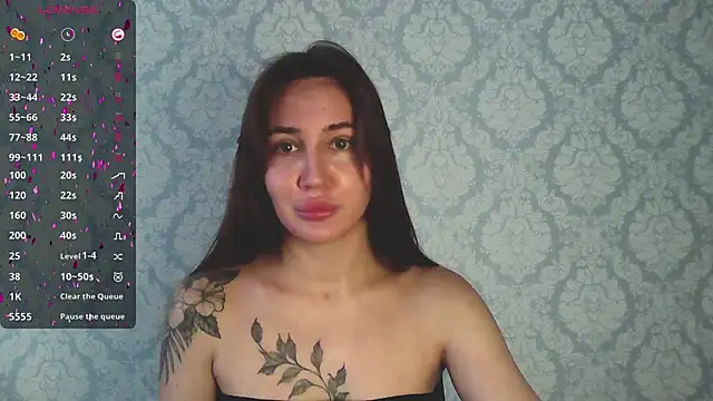 Stasia Queen online show from 01.07.25