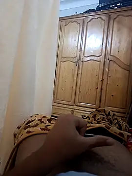 MostafaJr97 online show from 09.18.25