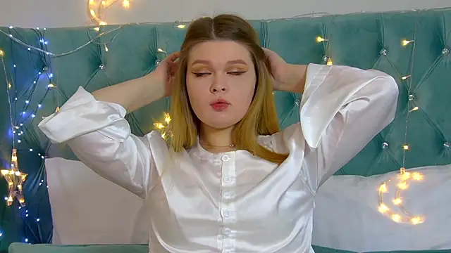 CrystalLyons online show from 12.14.24