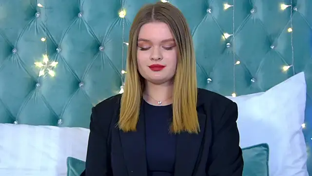 CrystalLyons online show from 12.15.24