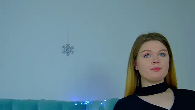 CrystalLyons online show from 12.28.24