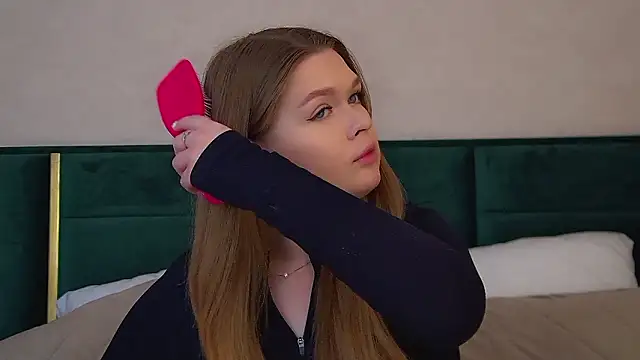 CrystalLyons online show from 02.03.26