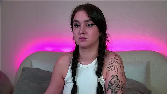 ChristinaMilton online show from 01.21.25