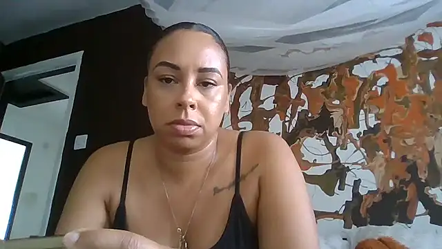 Snapshot of bigbootyjayda chatting on 05.11.26 bigbootyjayda online show from 05.11.26