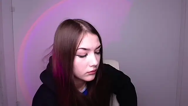 Sandy GG online show from 12.14.24
