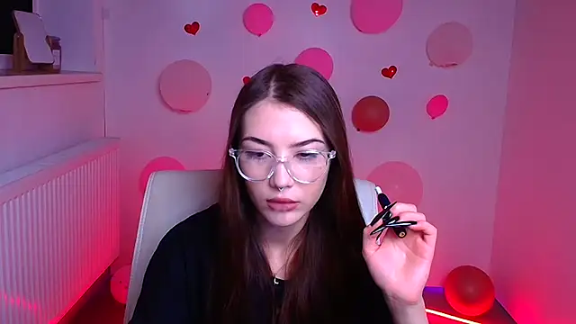 Sandy GG online show from 03.10.25